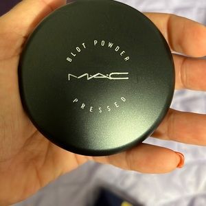 Mac blot powder in dark